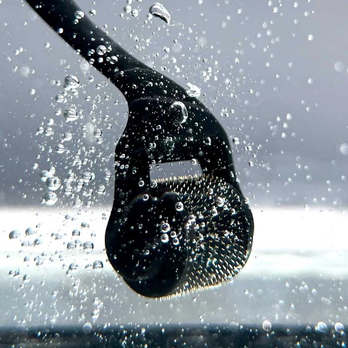 Roler / Wałek do brody Beard Roller Copenhagen Grooming; porost włosów