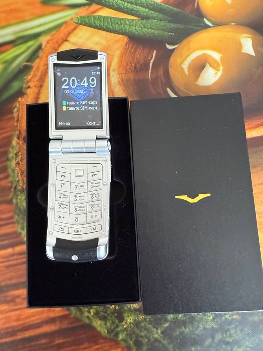 Продам Vertu Ayxta