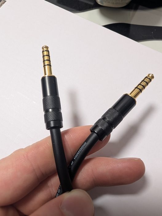 Audiofilski kabel zbalansowany 4.4mm - 4.4mm MOGAMI 2893 0.5m