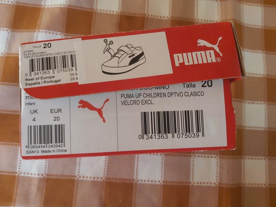 Sapatilhas Puma Up Children com velcro recortável