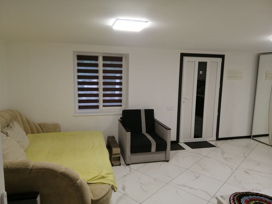 Будинок-квартира подобово