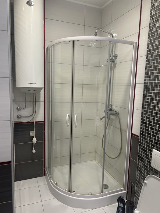 Довгострокова оренда 1 кімнатноі  квартири Жилянська 118