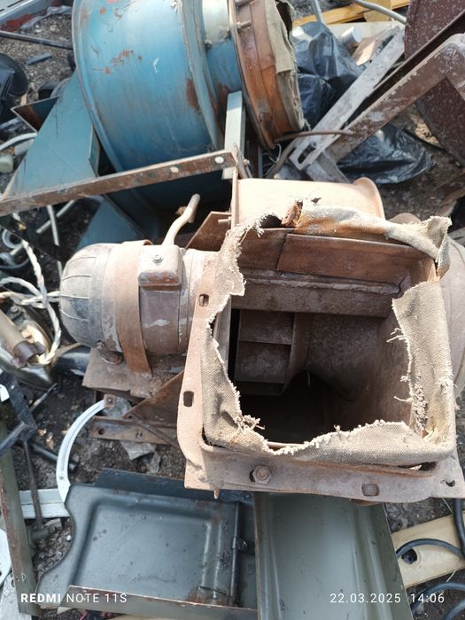 Вытяжка улитка .