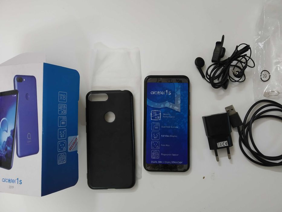 **Alcatel 1S, 3/32GB (nao carrega)**  25 €