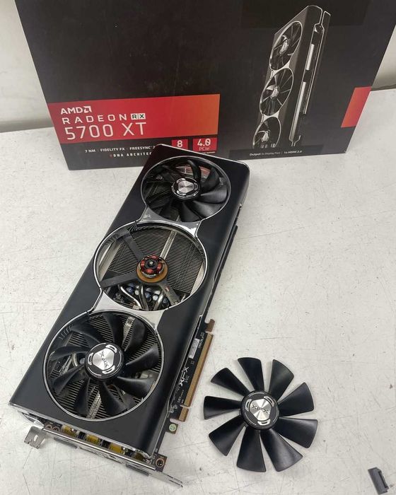 Видеокарта XFX Radeon RX 5700 XT 8GB GDDR6 THICC III Ultra