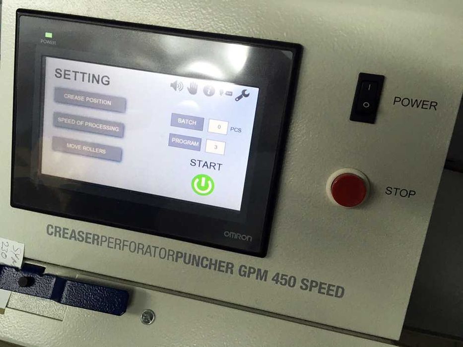 Máquina automática de picotar, vincar e perfurar - Cyklos-GPM450 Speed