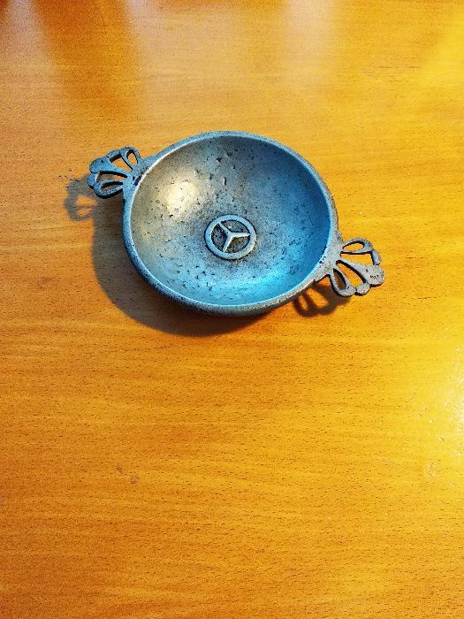 Cinzeiro colecção MERCEDES com 50 anos