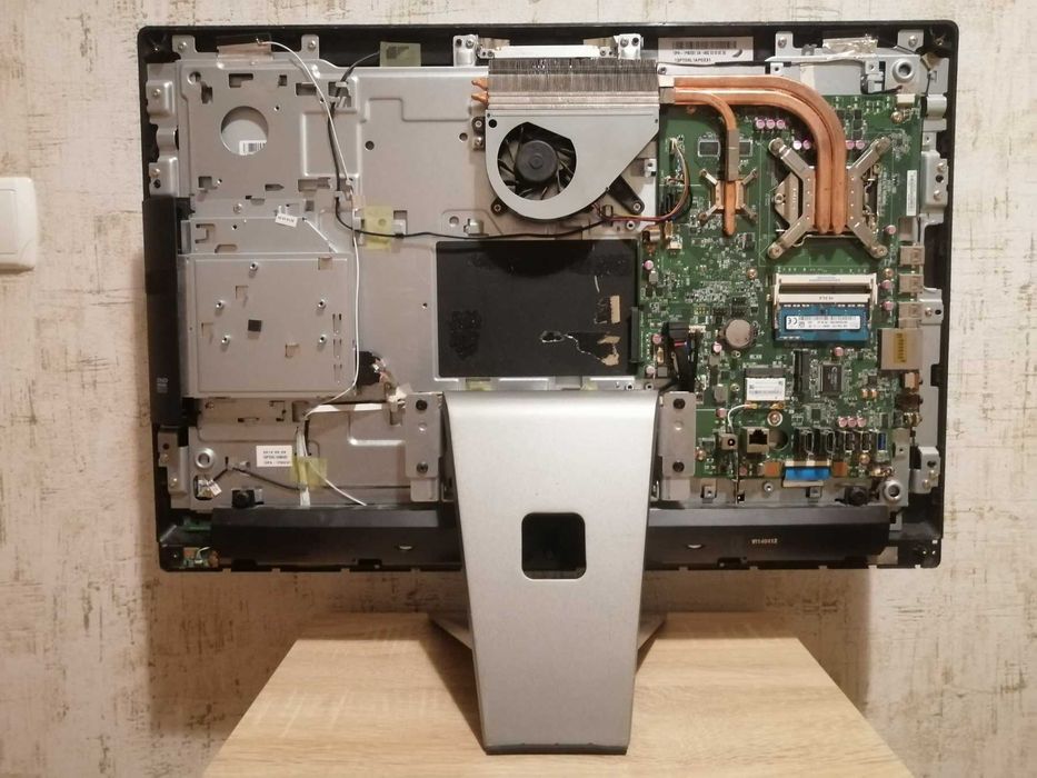 Моноблок Asus ET2311I. 23" FullHD. Core i5-4460S. GT 740M. Під ремонт.
