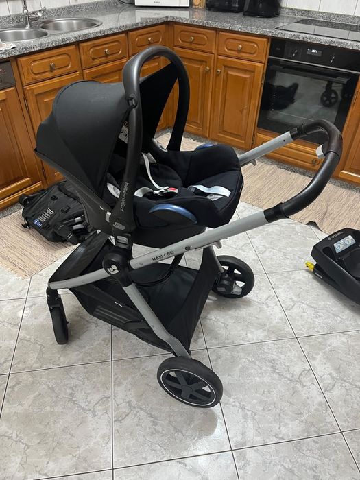 Trio Maxi-Cosi Zelia (ovo, carro de passeio e ISOFIX