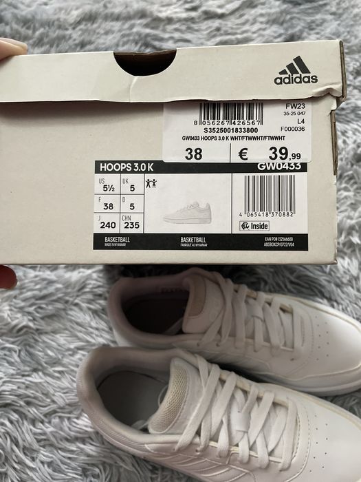 Кросівки Adidas