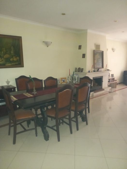 Mesa Madeira e Cadeiras