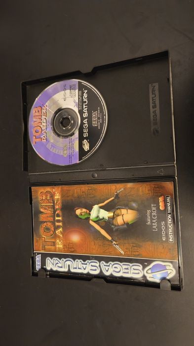 Tomb Raider SEGA Saturn com manual