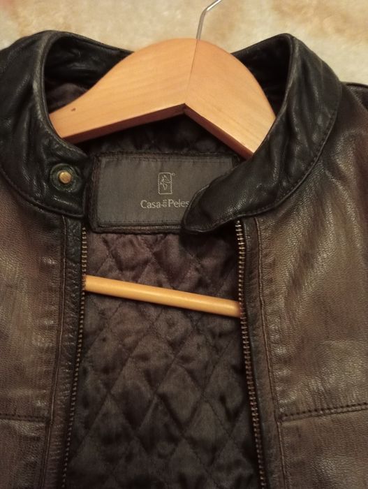 Casaco em pele castanho