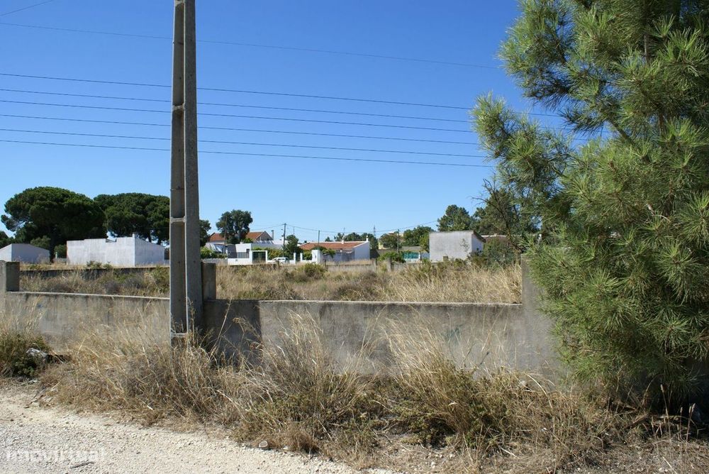 Terreno Em Foros Da Catrapona - Seixal