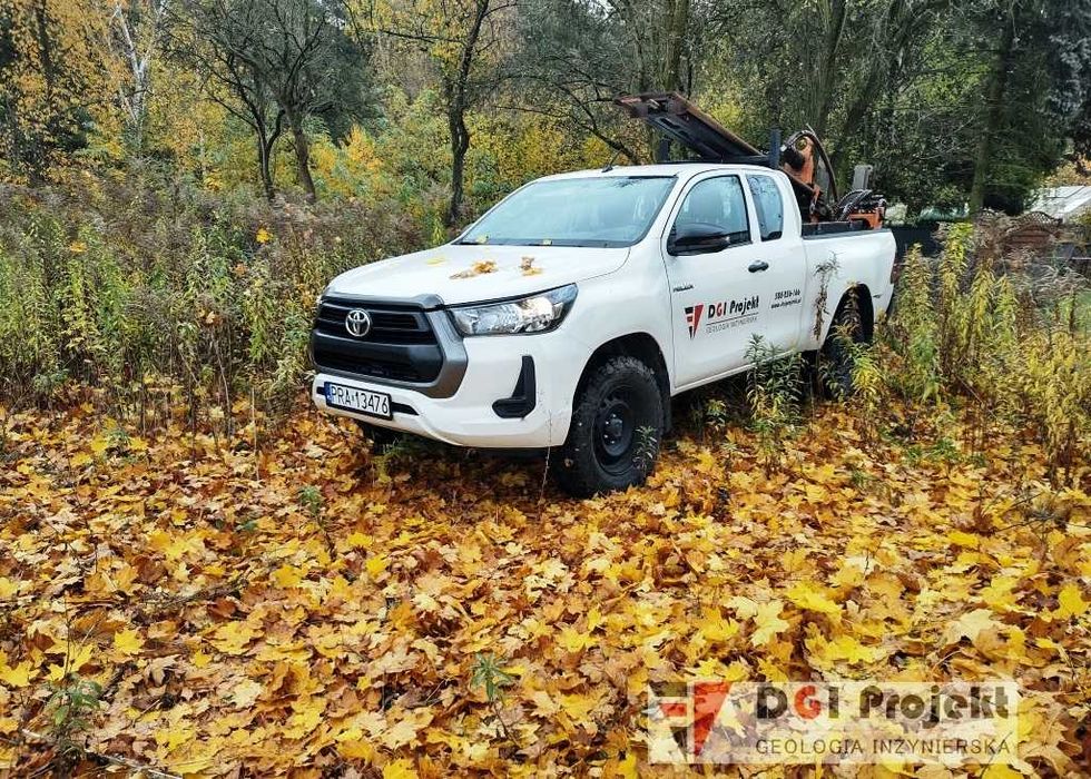 Geolog, badania geologiczne geotechniczne gruntu, badania zagęszczenia
