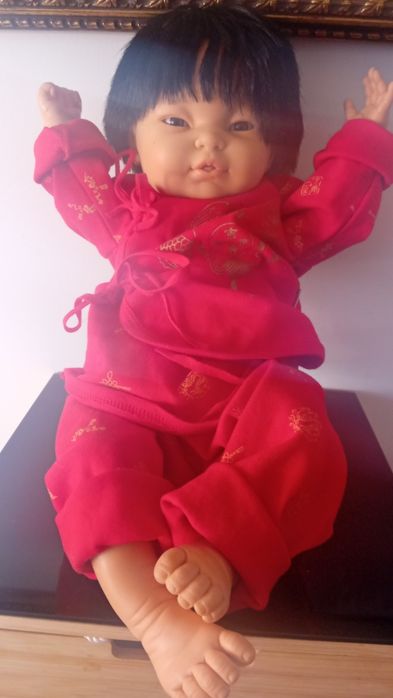 Boneca Oriental  grande