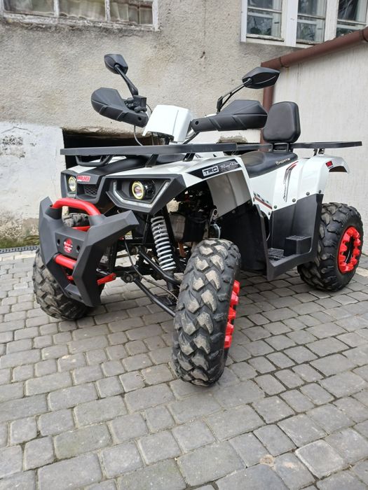 Продам квадрик 200 кубів