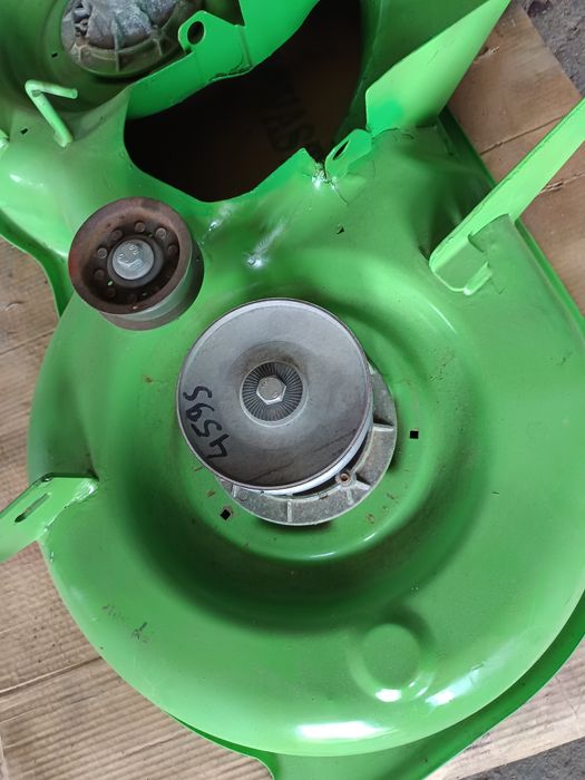 Kosisko traktorka castel garden