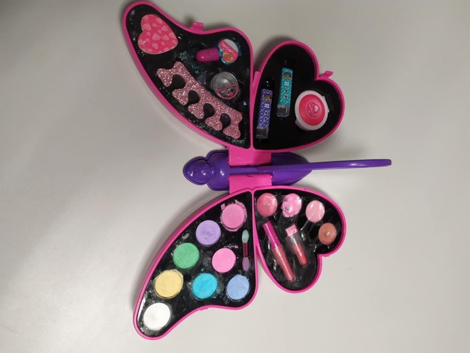 Zestaw do makijażu dla dziewczynek