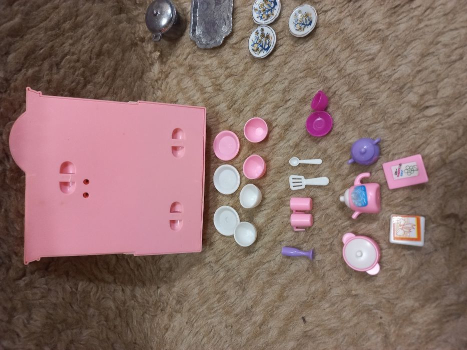 Кухня, игрушечная посуда