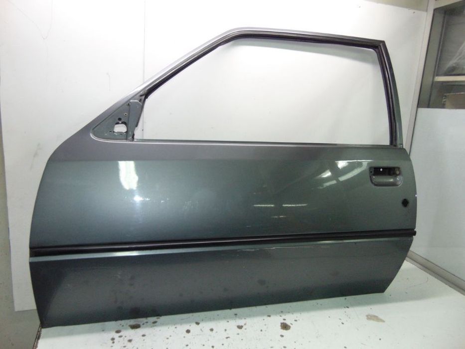 Peugeot 205  portas " nova de stock antigo