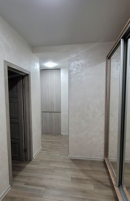 квартира 2 кім. центр .