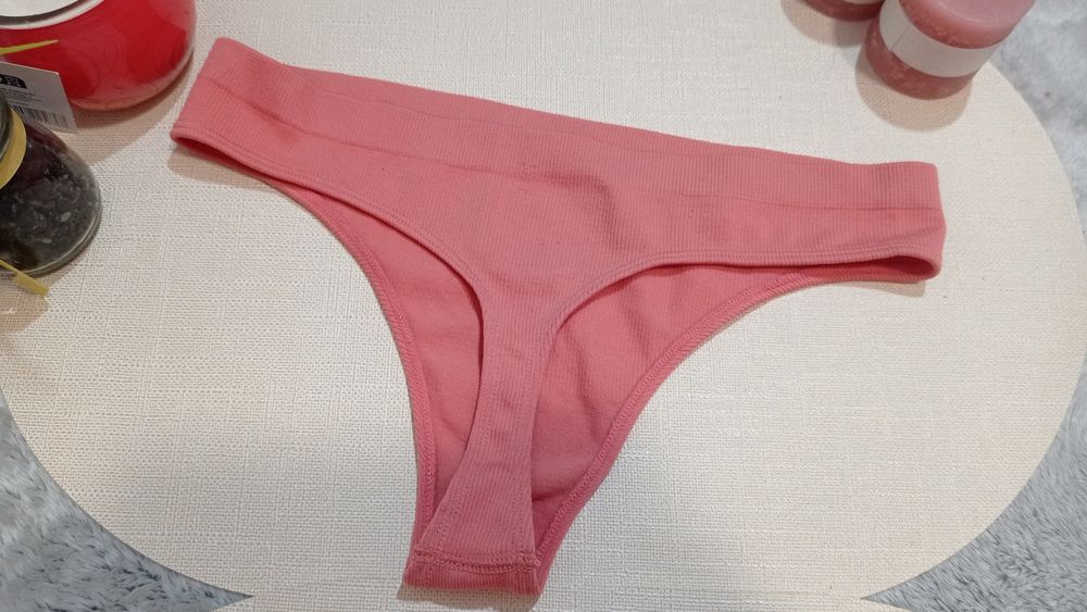 38 40 Primark sportowe majtki stringi