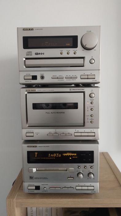 Wieża mini Onkyo 185,minidisc,pilot