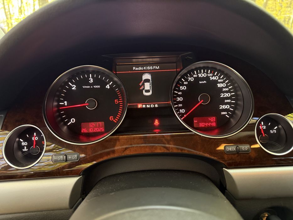 Продам Audi a8 d3 3.0tdi