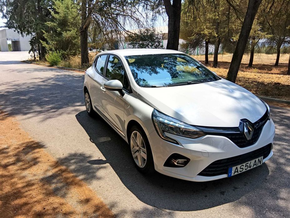 Renault Clio — fotografia 4