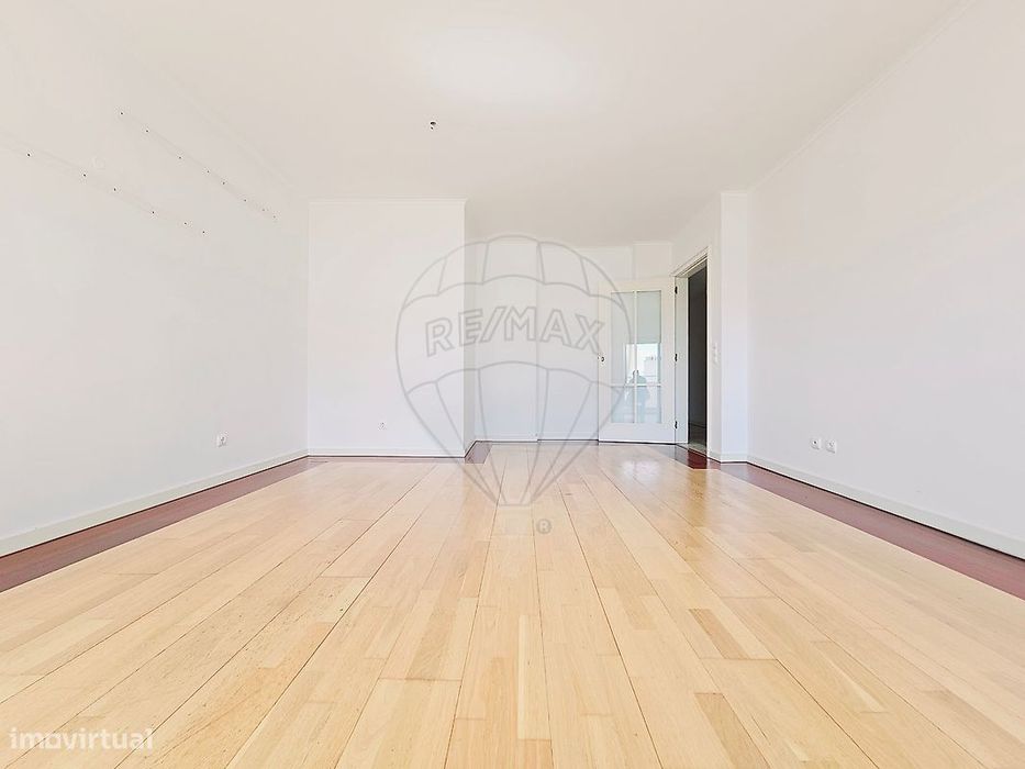 Apartamento T1 para arrendamento