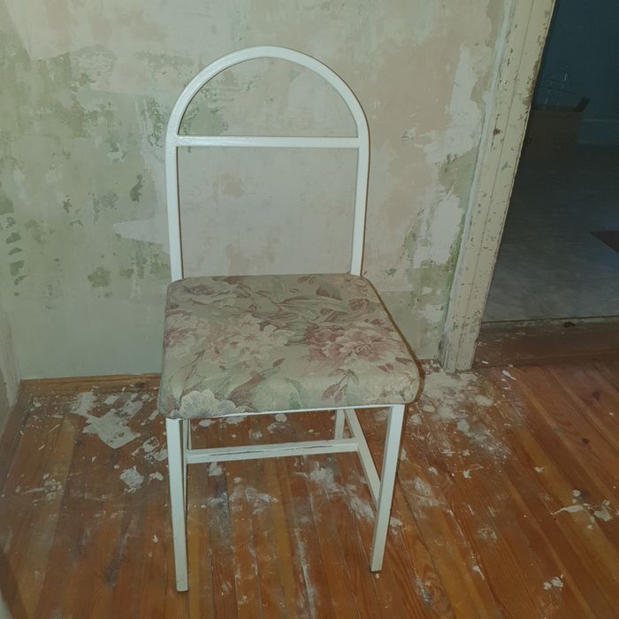 Стільці с чохлом