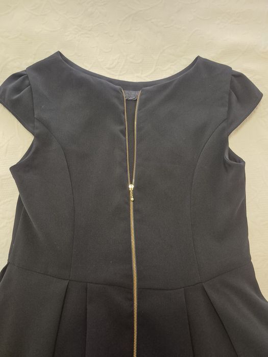 Vestido azul escuro da Lanidor .