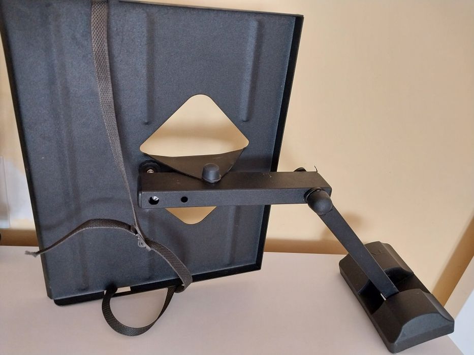 Крепление для ТВ на стену