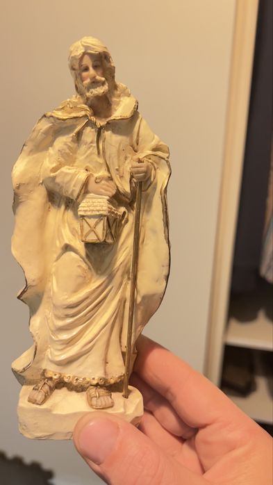 Figuras de presepio novas.