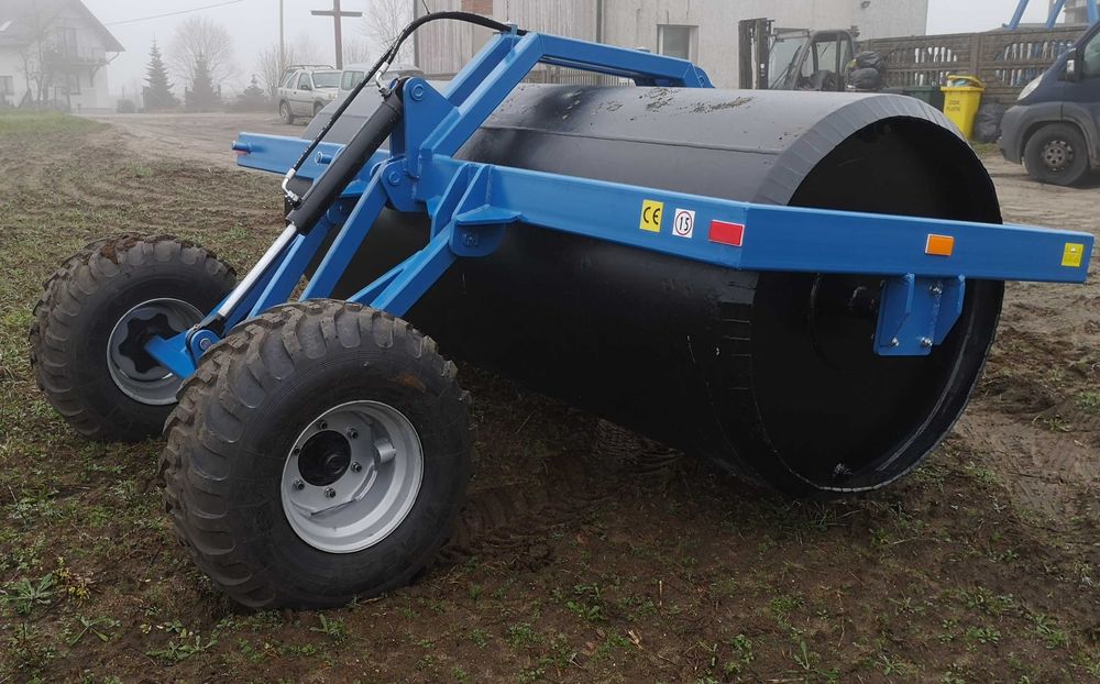 Wał Łąkowy 3m Hydrauliczny Ciągany Duże Koła!