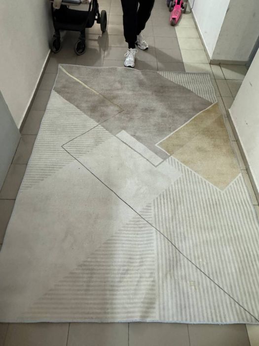 Килим для вітальні та кімнати