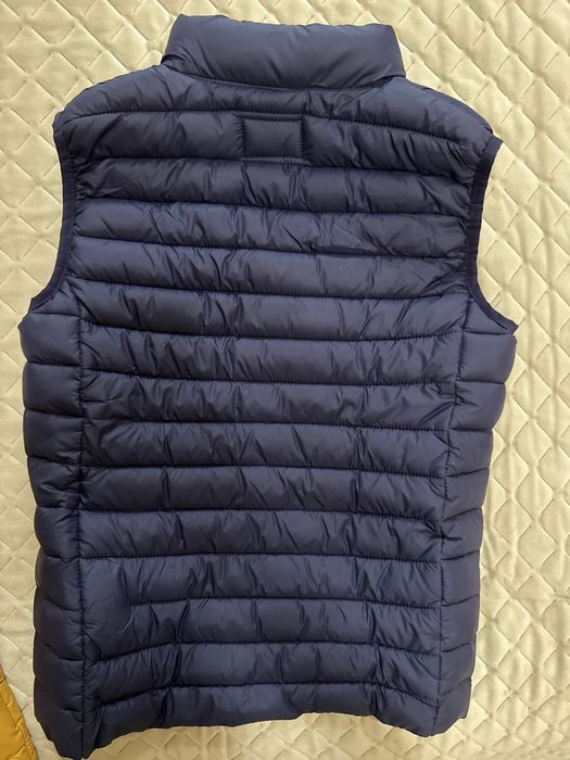 Жилет для мальчика Guess