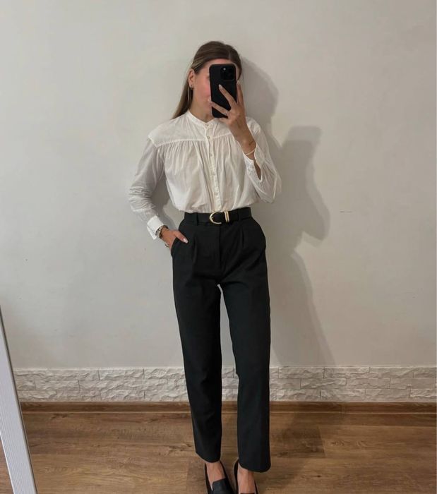 Класичні жіночі штани