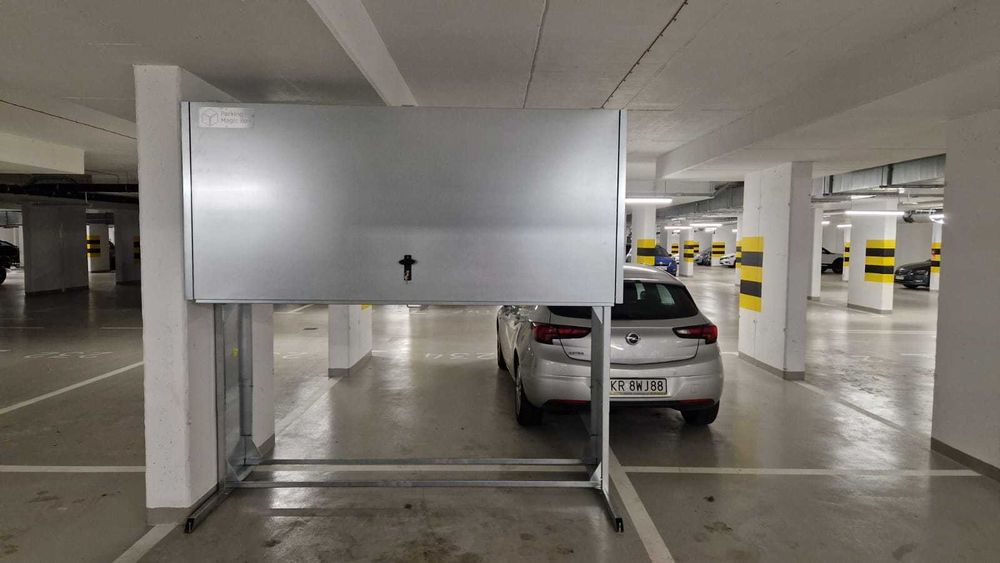 box garażowy, boks na rower, szafa garażowa, przechowywanie roweru