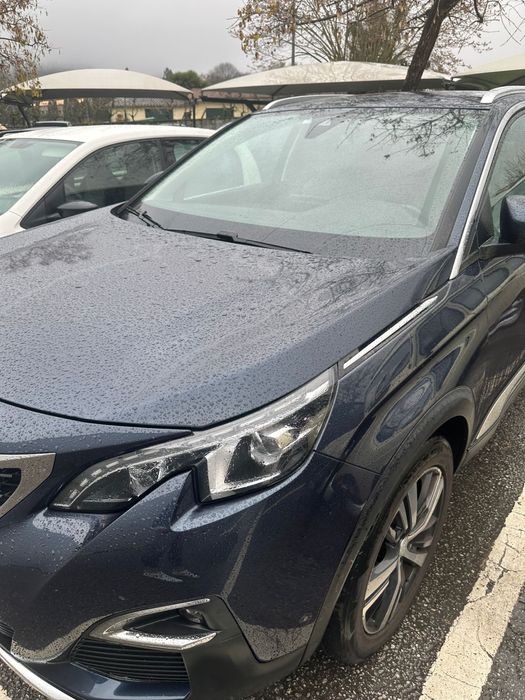 Peugeot 5008 ano 2019