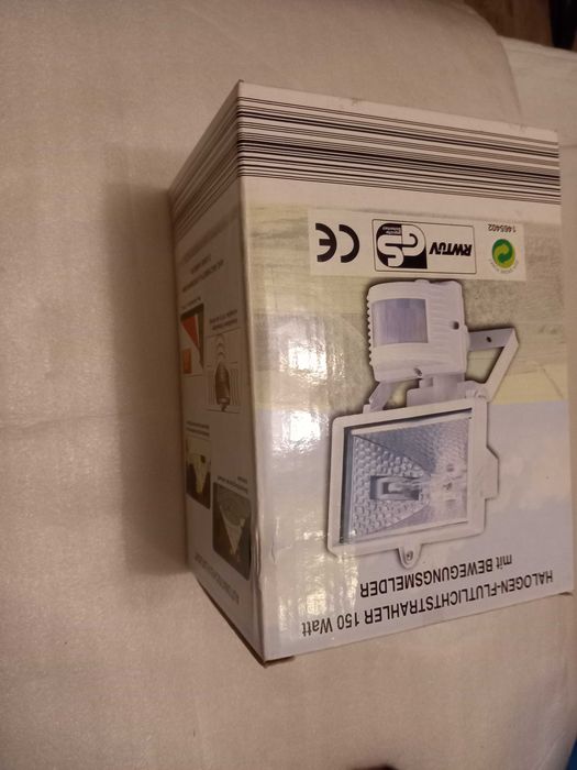 Halogen z Czujnikiem Ruchu; Oprawa Halogenowa; Reflektor; Naświetlacz Halogenowy 150W