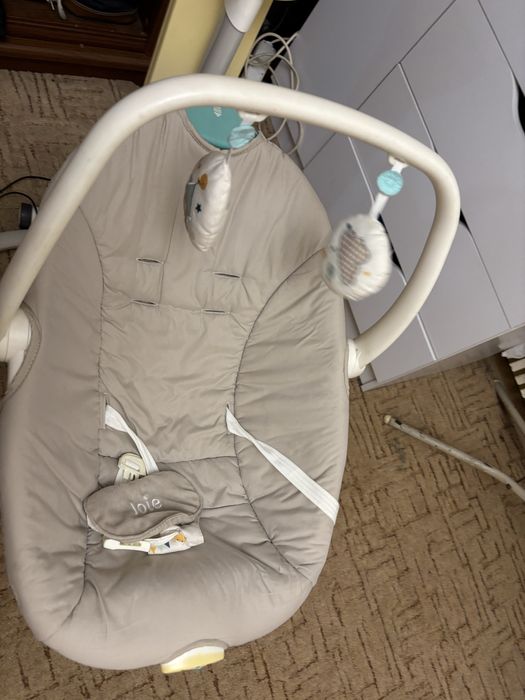 Гойдалка  електро Joie 2в1