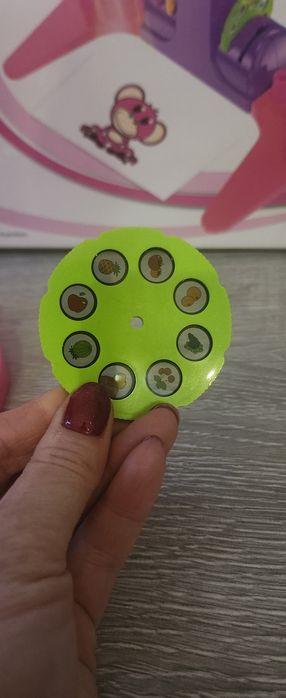 Projektor zabawka kreatywna wyświetla obrazki