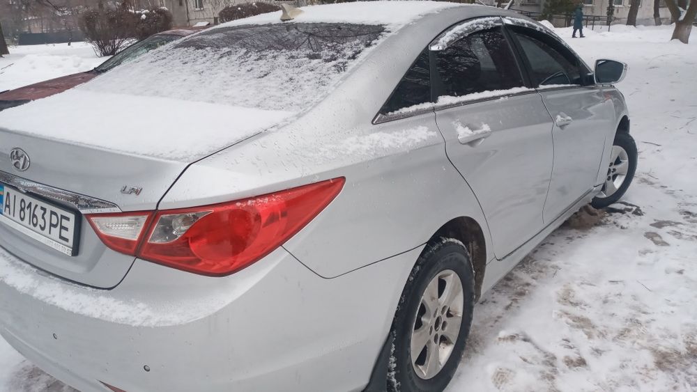 Продам  HUNDAI  sonata