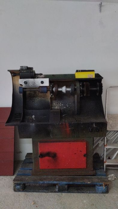 Máquina de Sapateiro - Lixar e Polir Calçado