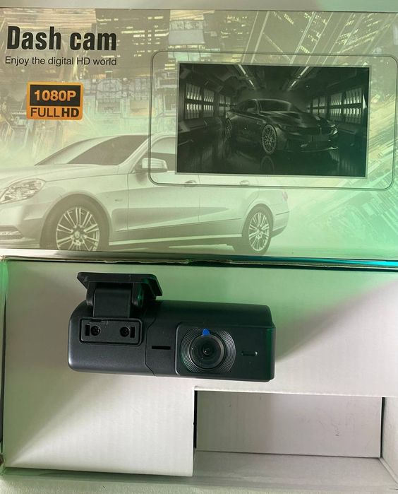 Відеореєстратор на 2 камери Full HD Wi-Fi + Карта пам'яті Новий