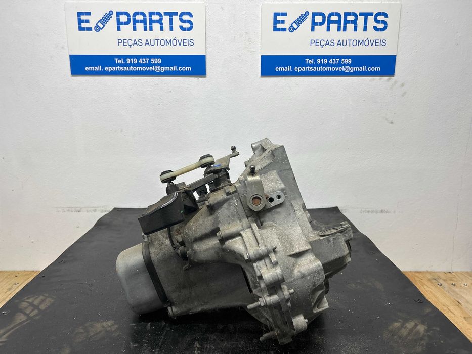 Caixa Velocidades Peugeot 208 1.2 VTi - 20A704