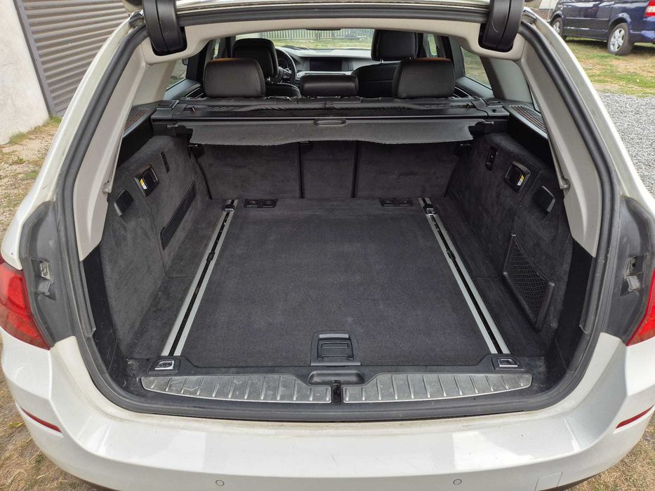 BMW 5 F11 SZYNY BAGAŻNIKA wykładzina boczki komplet podłoga ZESTAW