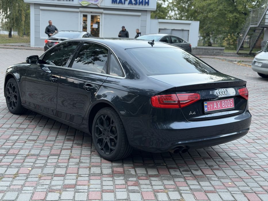 Продам Audi a4b8